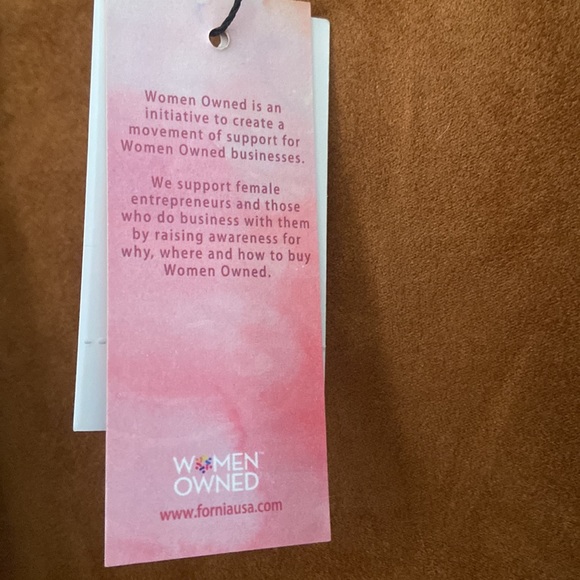 NWT Fornia Vest! - Picture 4 of 5